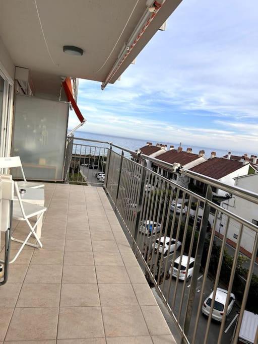 Precioso Apartamento En La Playa Barcelona Cabrera de Mar Luaran gambar